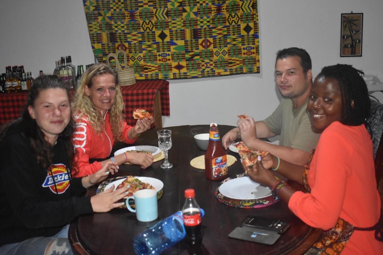 Emmy'S Backpackers Hostel Iringa Exteriör bild