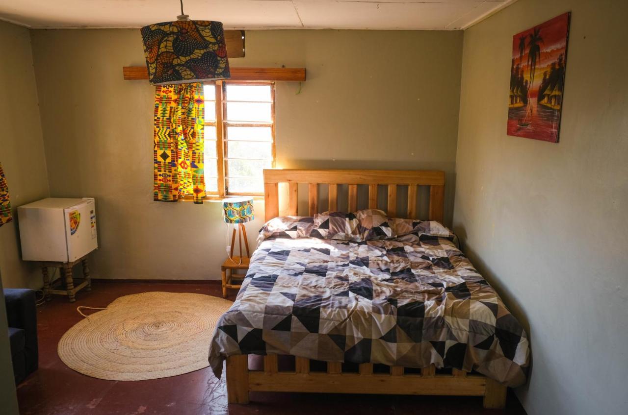 Emmy'S Backpackers Hostel Iringa Exteriör bild