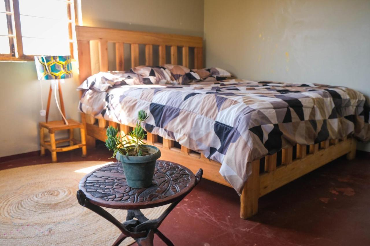 Emmy'S Backpackers Hostel Iringa Exteriör bild