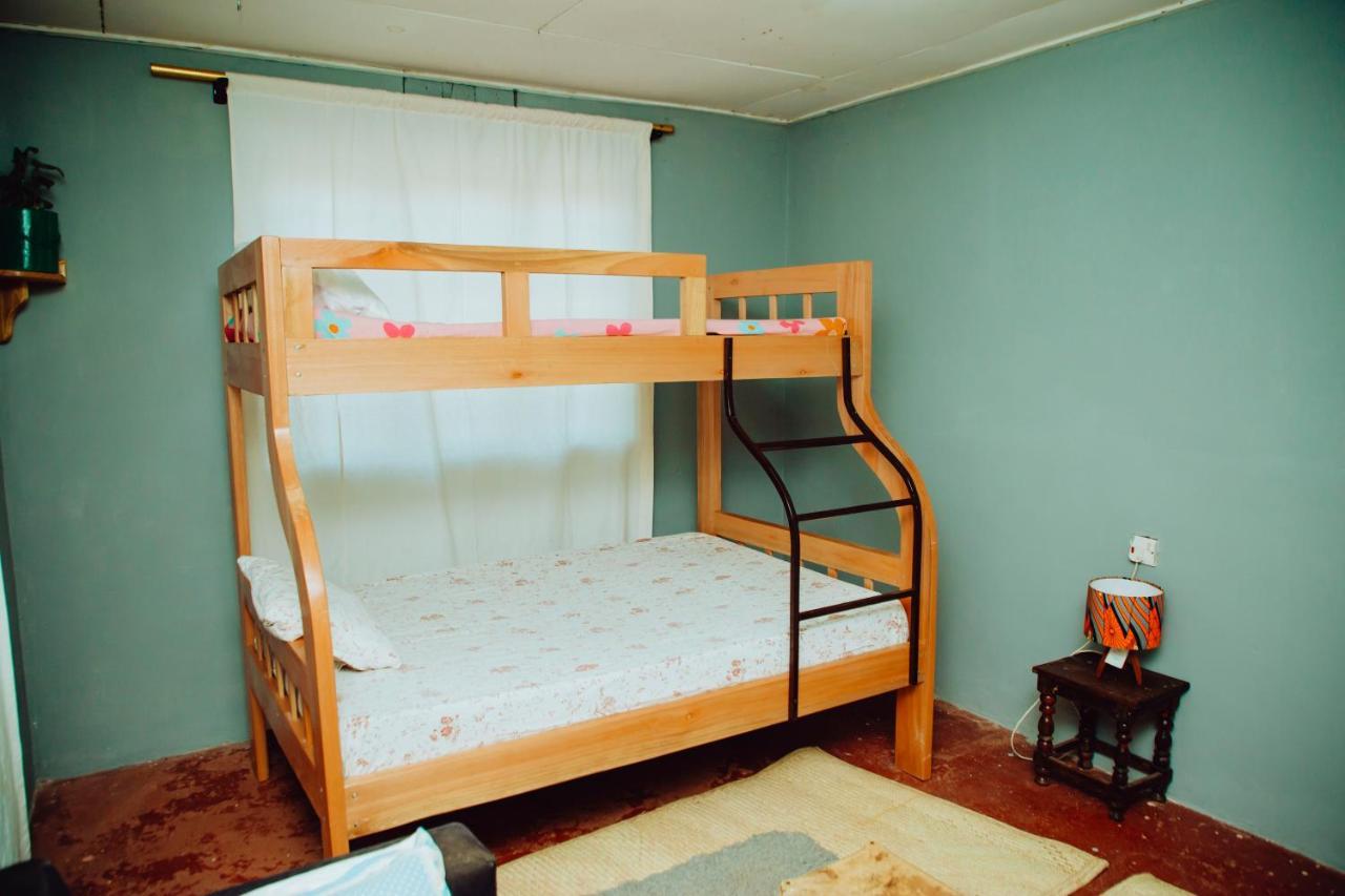 Emmy'S Backpackers Hostel Iringa Exteriör bild